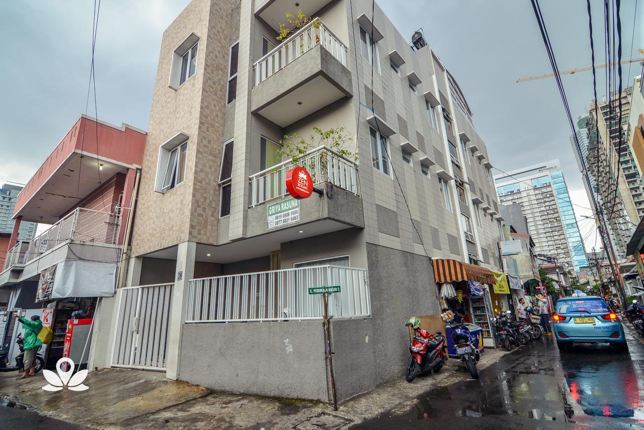 Zen Rooms Karet Pedurenan Giacarta Esterno foto