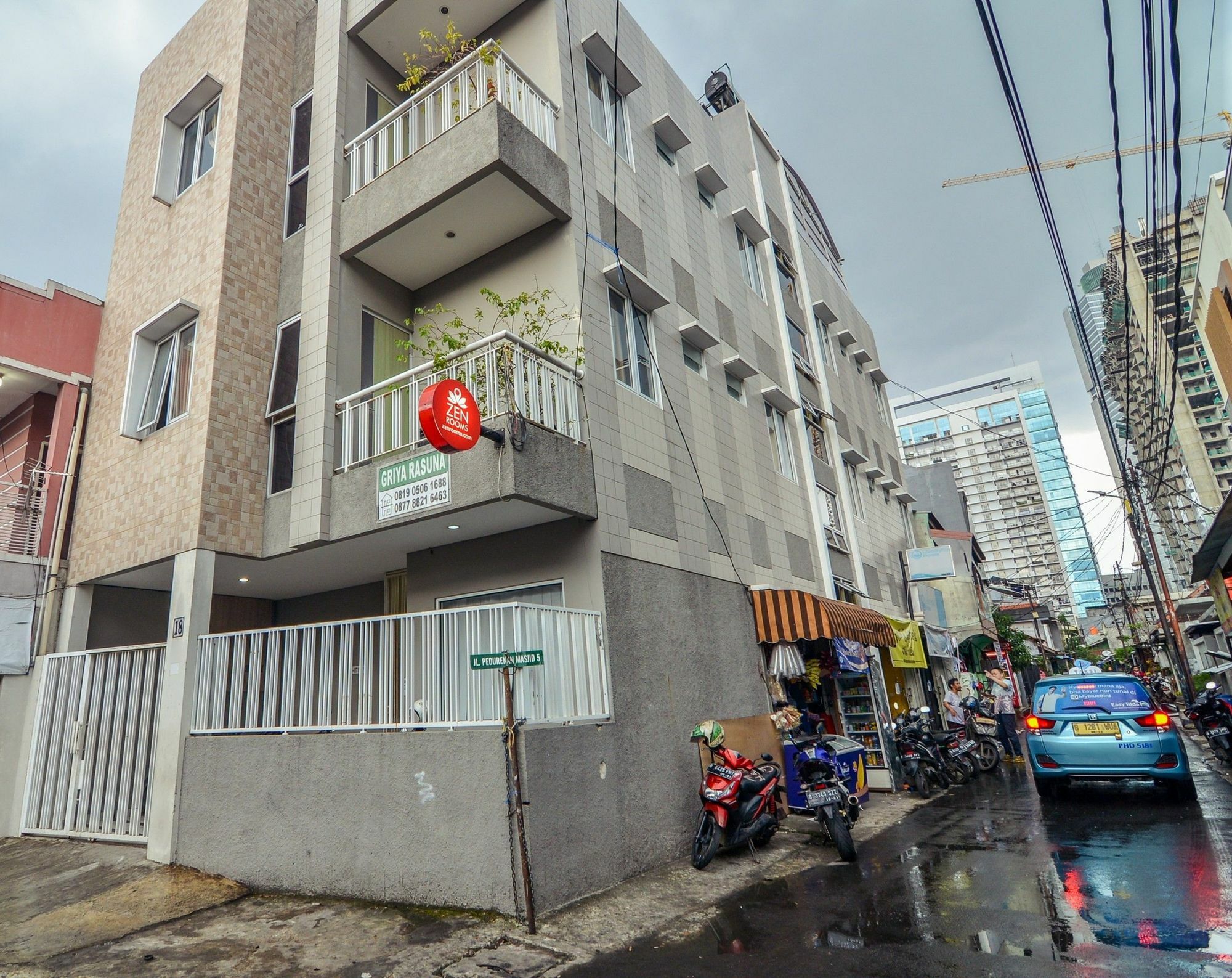 Zen Rooms Karet Pedurenan Giacarta Esterno foto